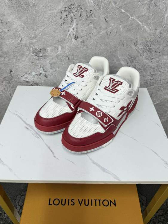 Picture of Louis Vuitton Shoes _SKULVsz35-45hnh031816261